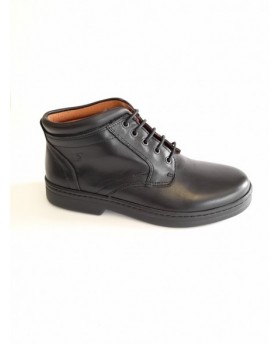 Botas confortáveis em pele